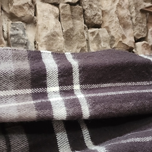 FRINGE SCARF - Picture 3 of 6